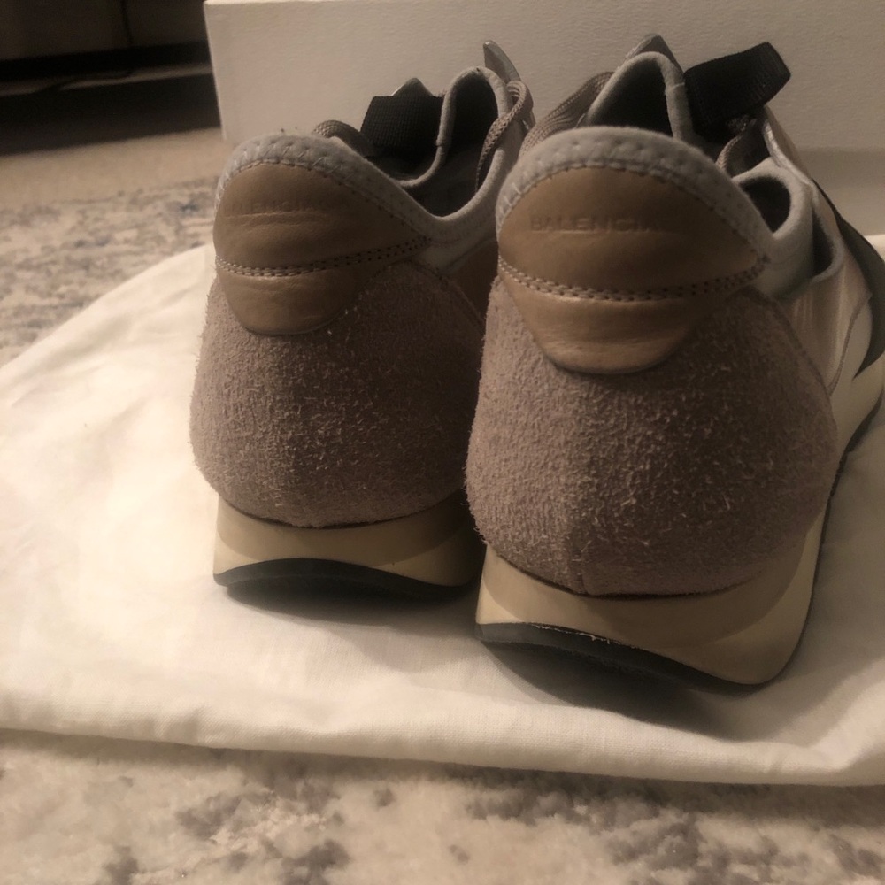 Balenciaga Race Runner - Picture 8 of 9